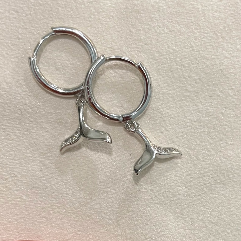 Mermaid Tail Zircon Hoop Earrings — New!